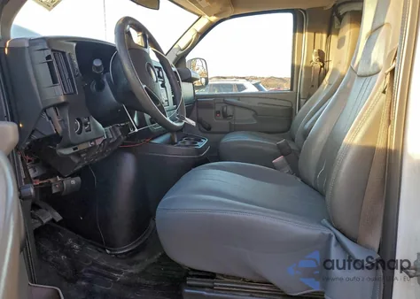 2012 Chevrolet Express G2500 from USA, damaged, VIN 1GCWGFCB5C1123975